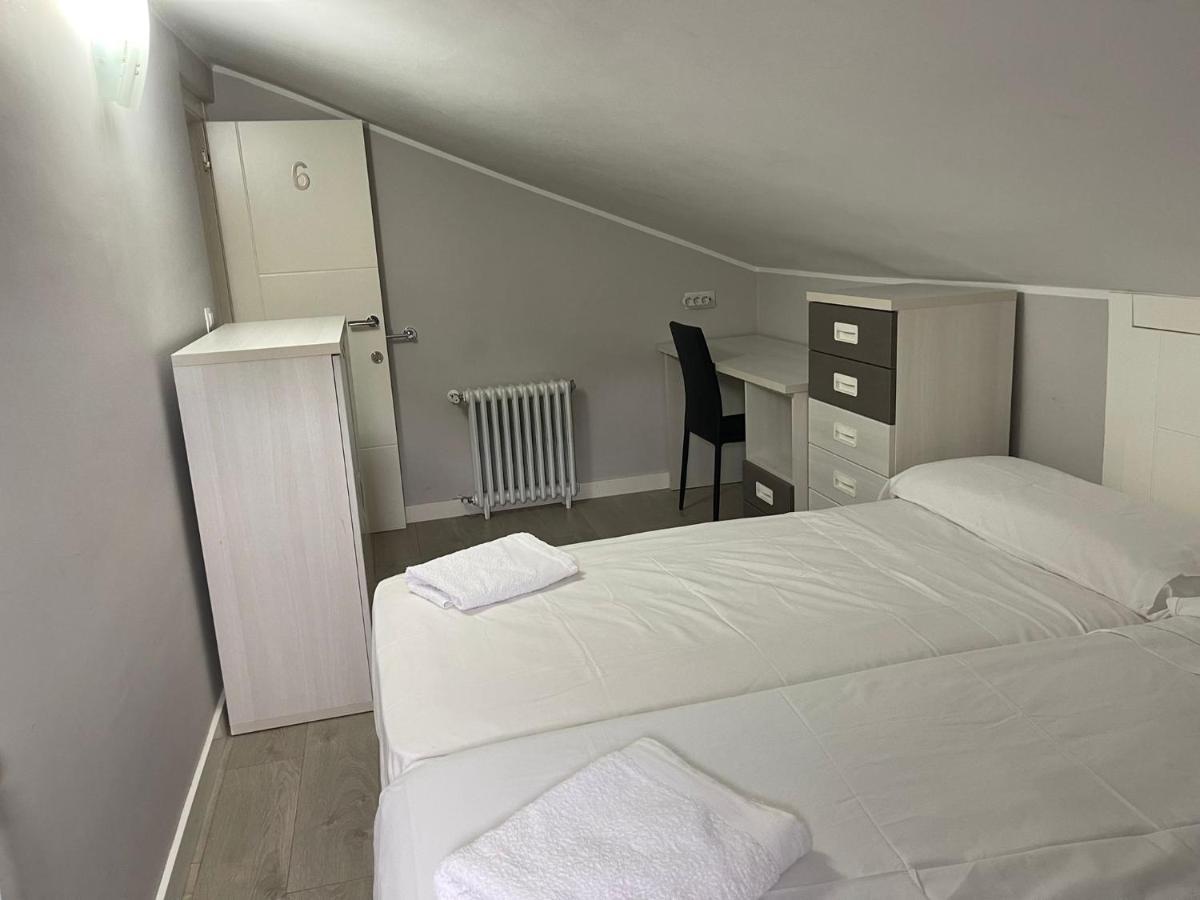 La Rosa Azul Rooms-Grupo Rosa Azul Ponferrada Extérieur photo